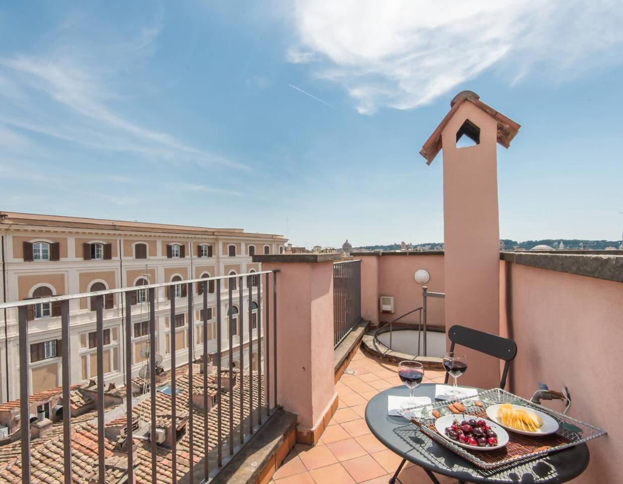 Apartament Trevi Luxury With Terrace Rzym Zewnętrze zdjęcie