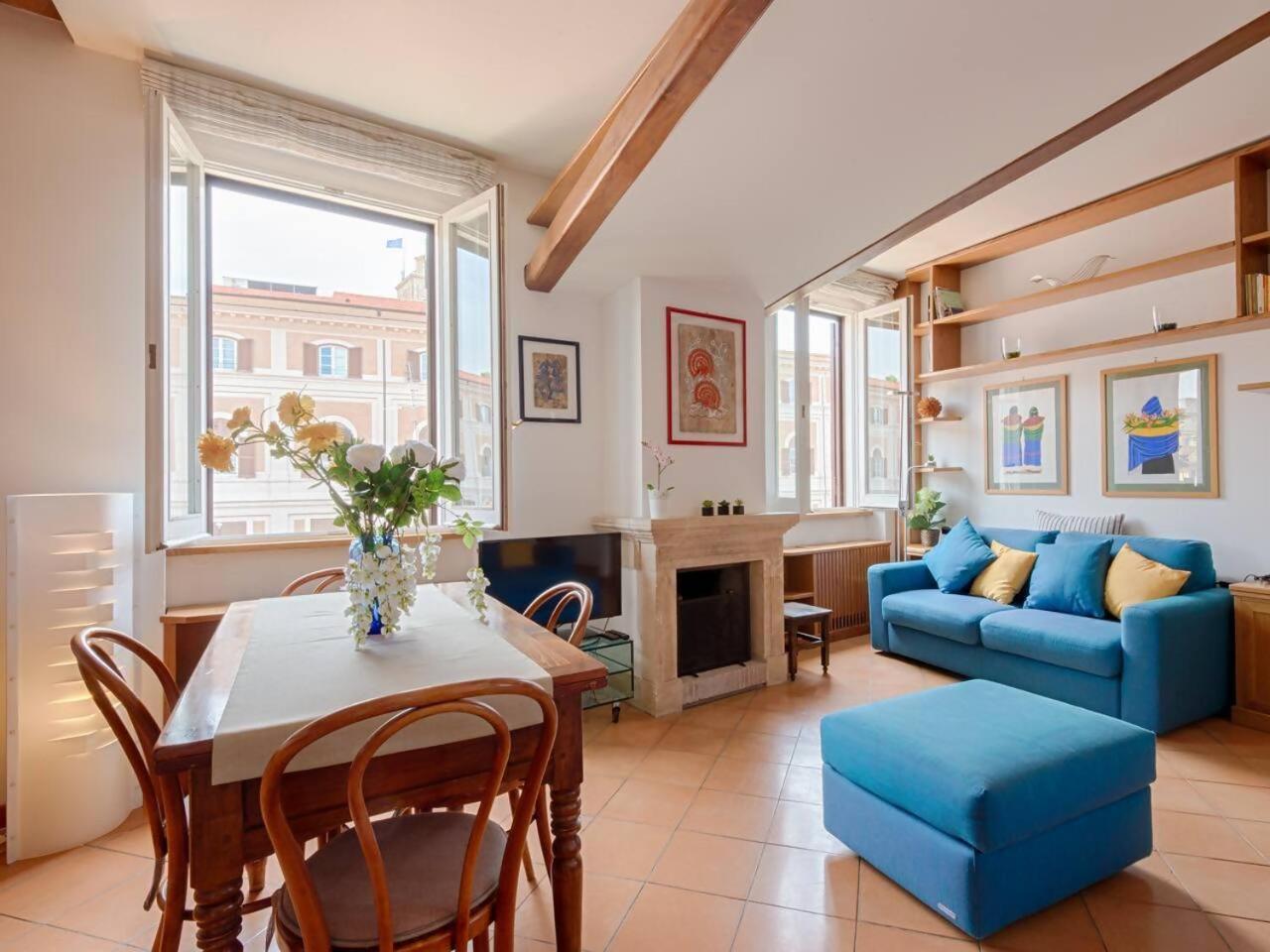 Apartament Trevi Luxury With Terrace Rzym Zewnętrze zdjęcie